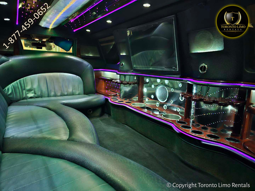 Navigator Limo Image 12