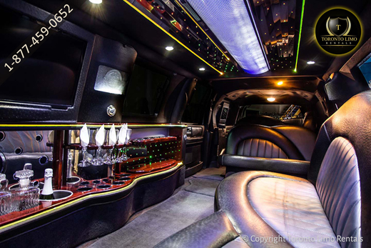 Navigator Limo Image 15