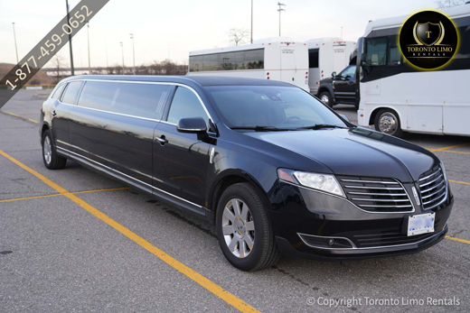 Black Lincoln MKT Limo Image 1