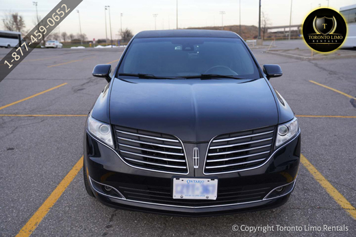 Black Lincoln MKT Limo Image 2